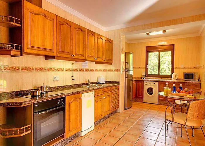 Belvilla By Oyo Vich Ii Casa de Férias